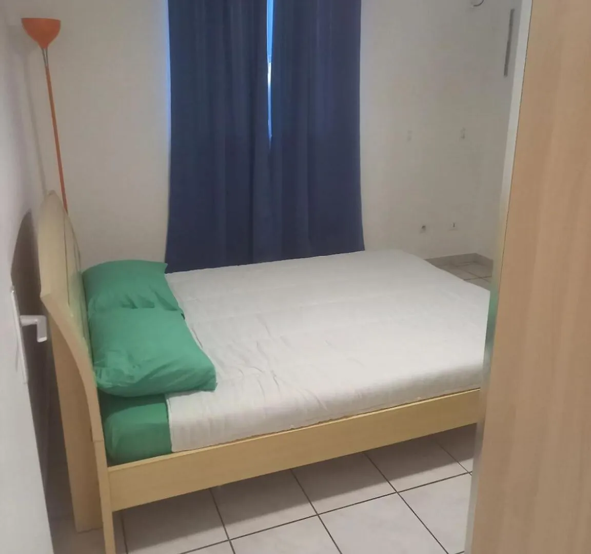 Appartement Confortable Avec Terrasse A Petit Canal 50 M² Guadeloupe
